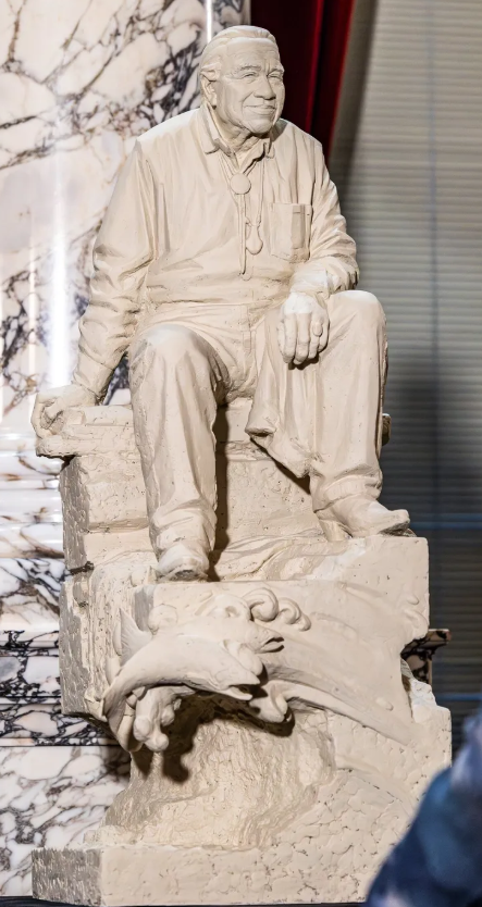 Image of a statue of Billy Frank Jr