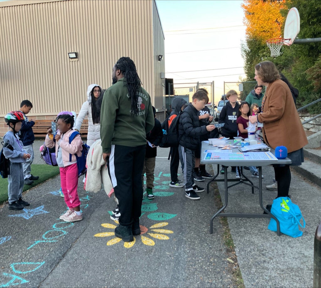 Beacon Hill International School walk group