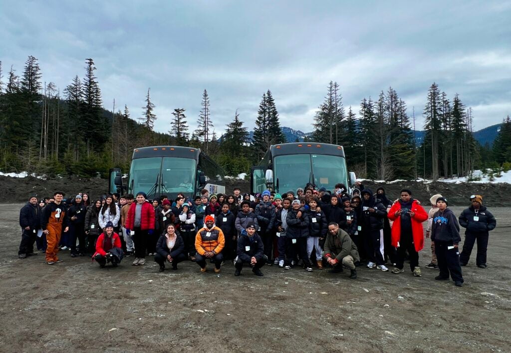 Denny students snow tubing group photo