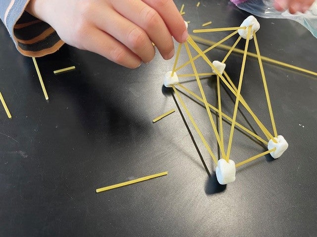 3D sculpture with spaghetti sticks and marshmallows.