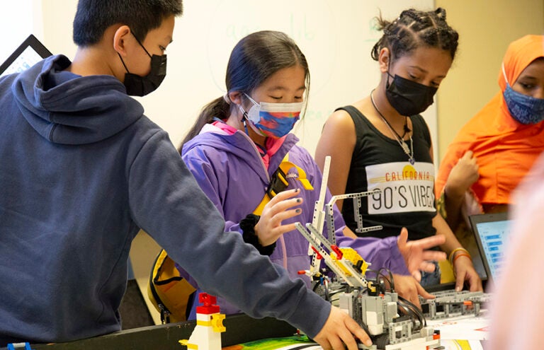 Rising Star Students Break the Code - Seattle Public Schools