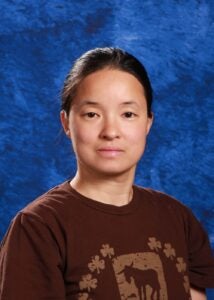 Yi, Jennifer