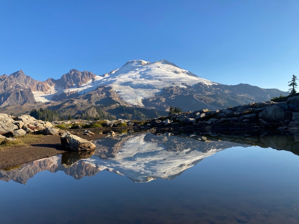 Logan Evans, 12th Grade, "Mt. Baker in September"
