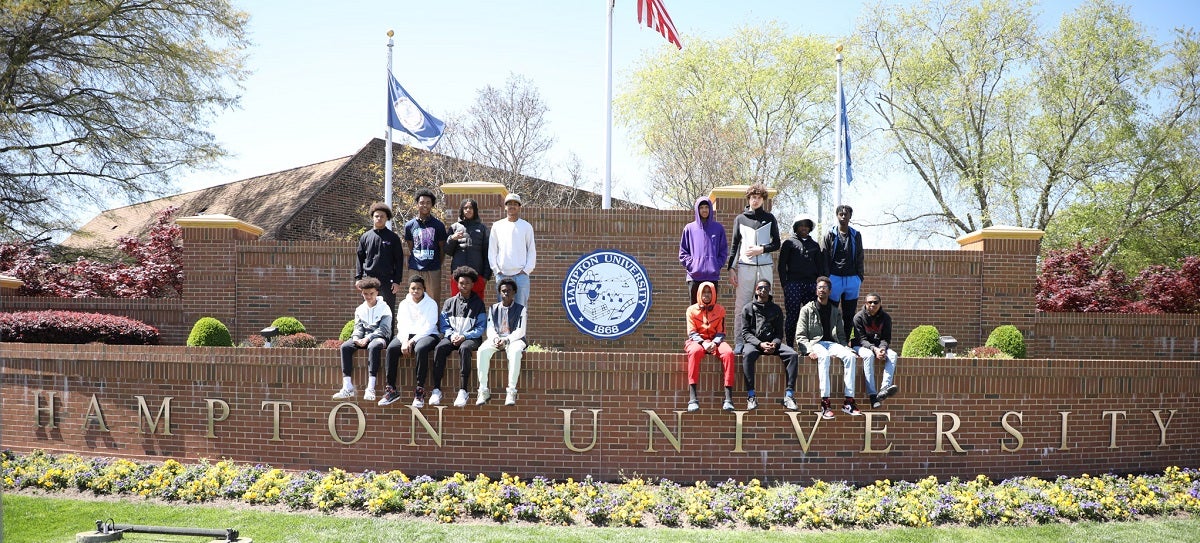 WHOLE Mentoring Spring Break College Tours Seattle Public Schools