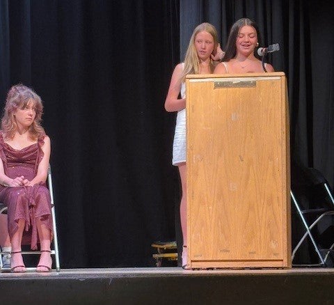 Salmon Bay K-8 graduation podium speaker