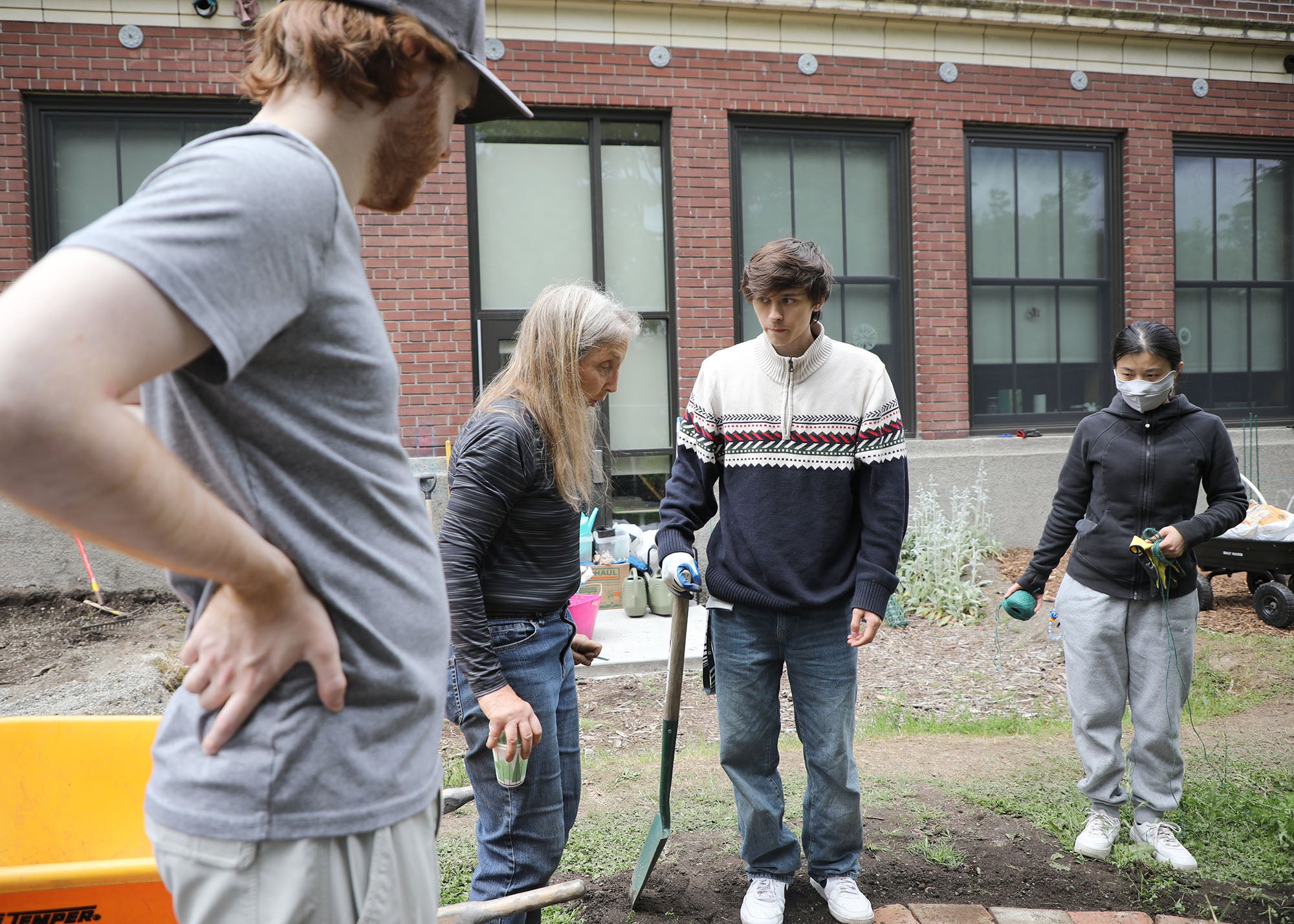 Volunteer Enhancement Projects Cascade PP Garden