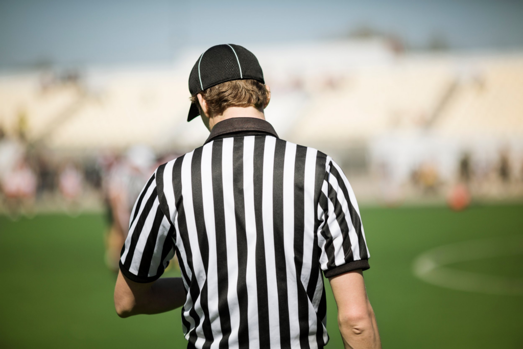referee