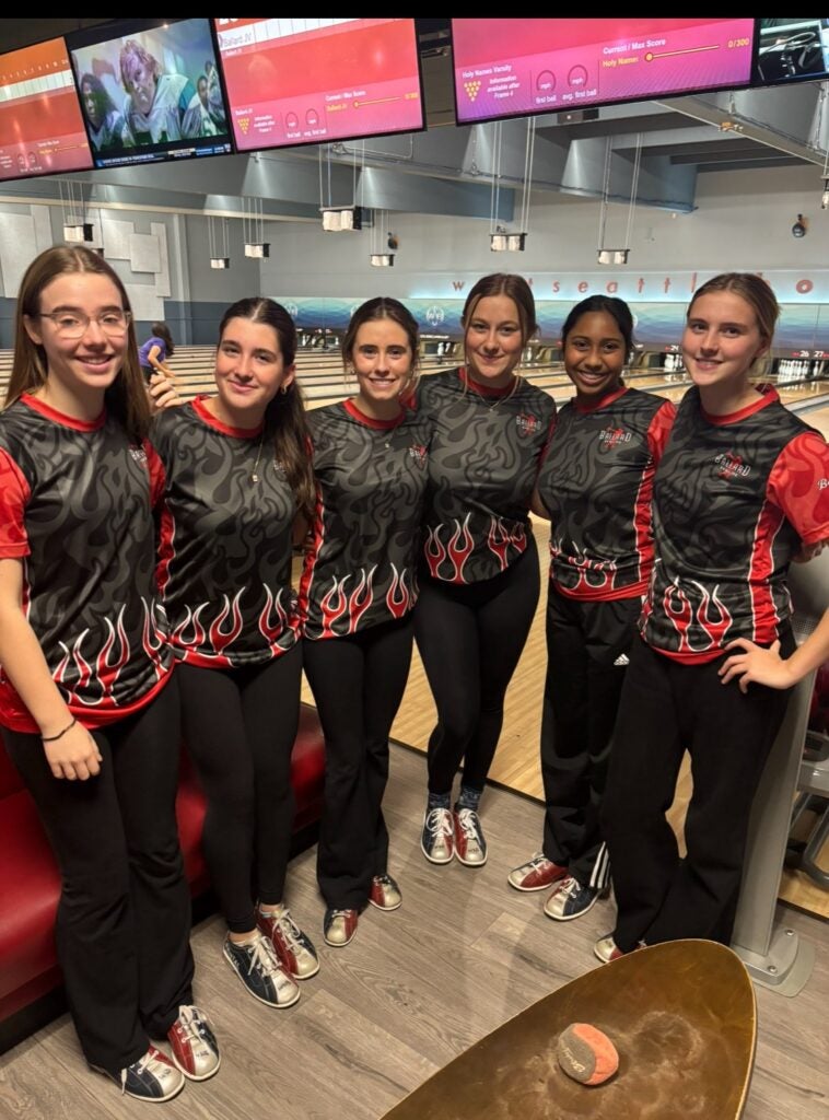 Bowlning BHS Team in new Uniforms Black and Red