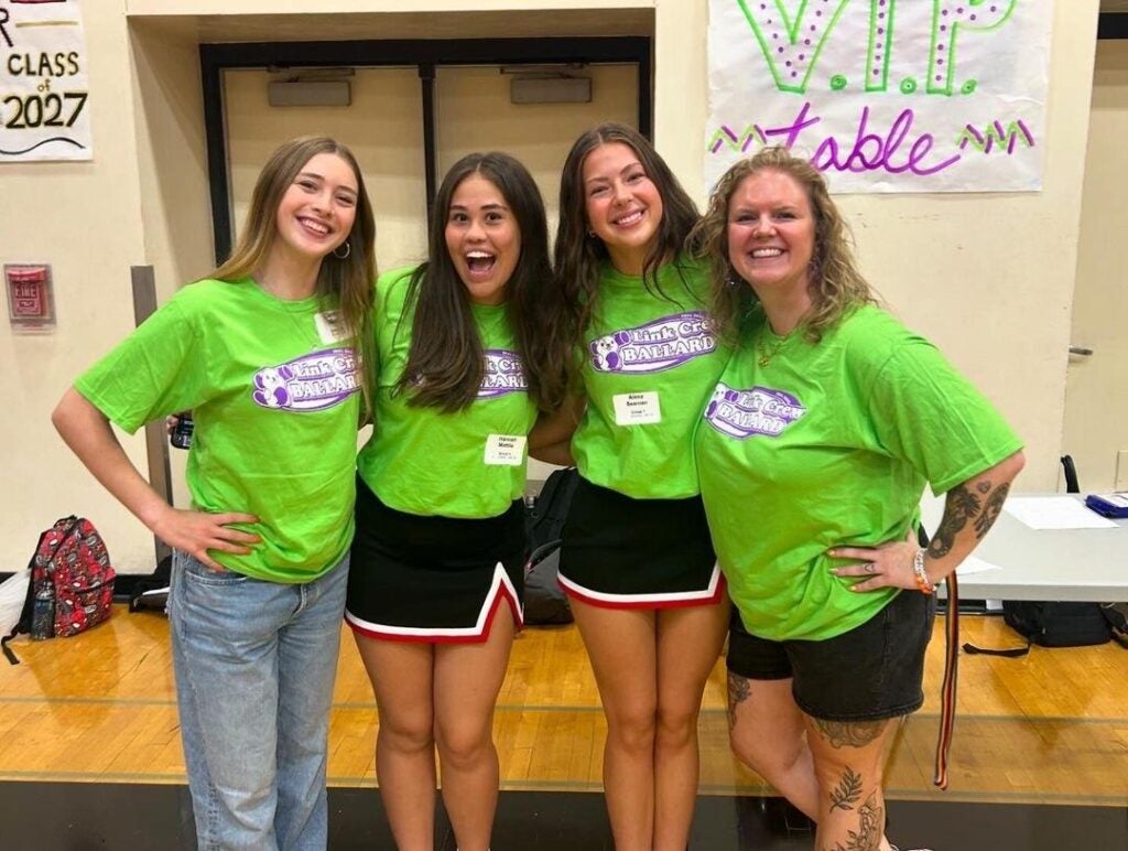 Laura Lenhi and Link Crew students